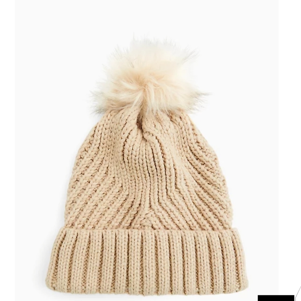 🆕BEIGE RIB POM POM BEANIE⛄☃️